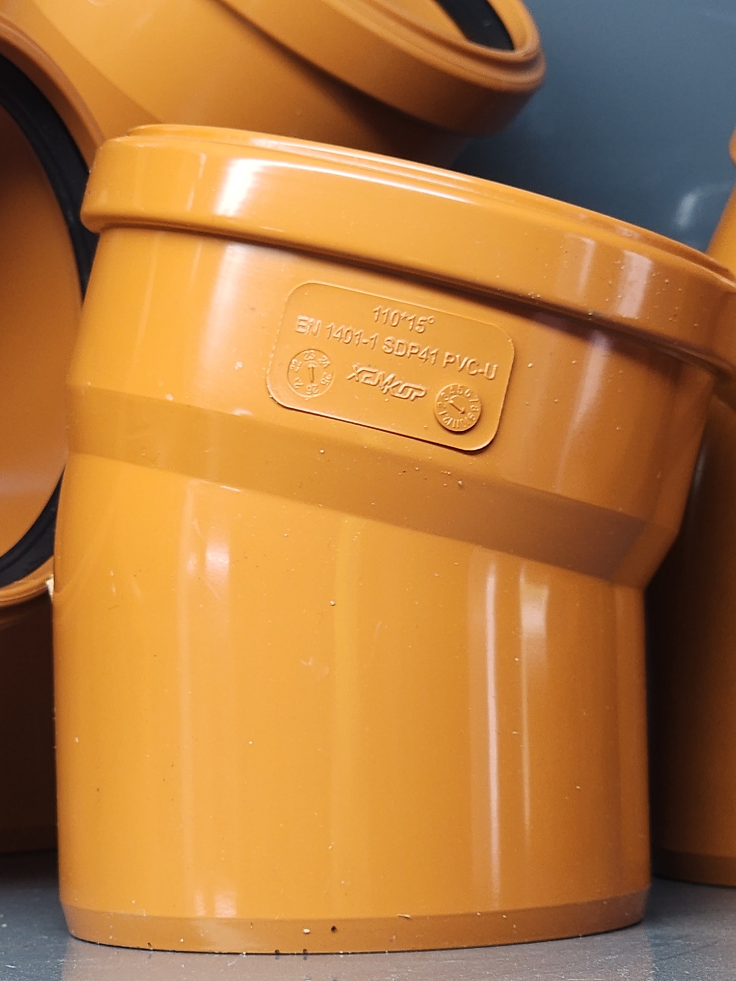 Фотография отвод канализационный 110 x 15° Насосы.Бел